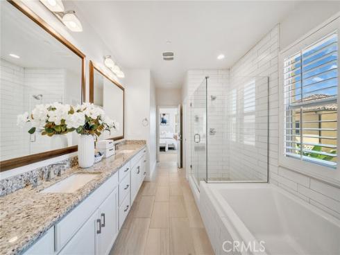 116 Cordial , Irvine, CA