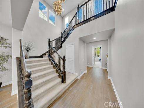 60 Dunmore , Irvine, CA