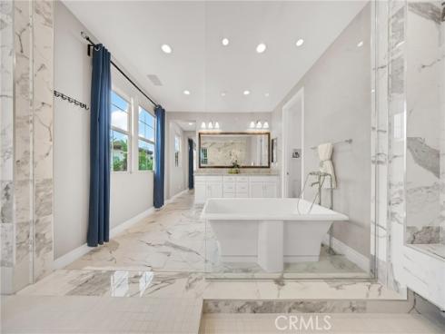 60 Dunmore , Irvine, CA