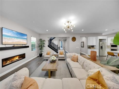 60 Dunmore , Irvine, CA