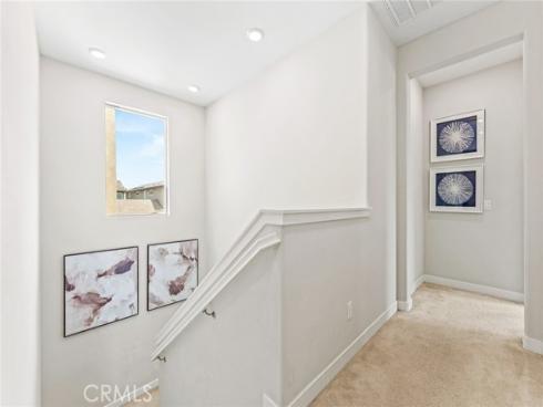 352 Chorus , Irvine, CA