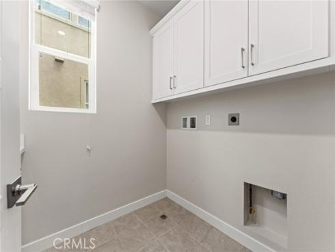 352 Chorus , Irvine, CA