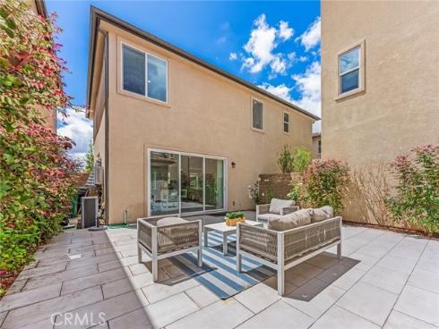 352 Chorus , Irvine, CA