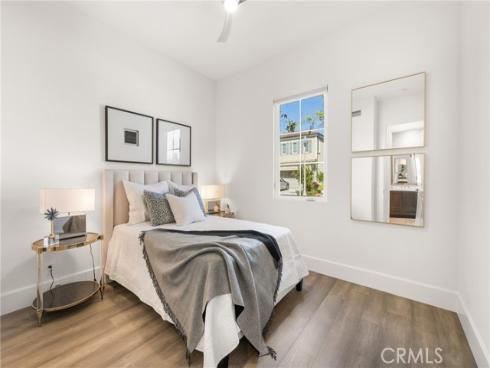 65 Glacier Valley , Irvine, CA
