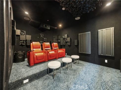 65 Glacier Valley , Irvine, CA