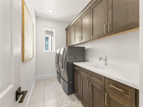 65 Glacier Valley , Irvine, CA