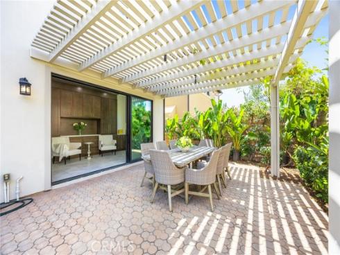 65 Glacier Valley , Irvine, CA