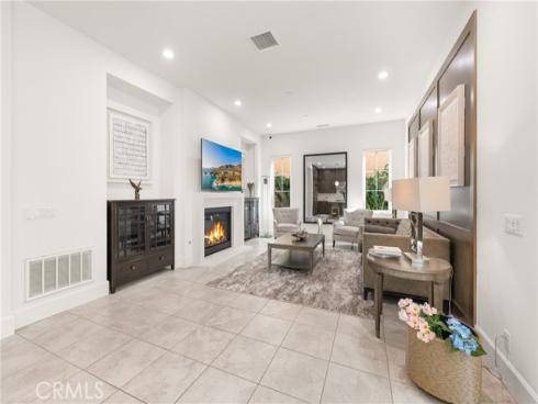 65 Glacier Valley , Irvine, CA