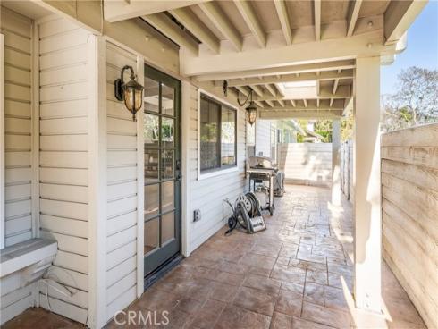 492 E Yale Loop , Irvine, CA