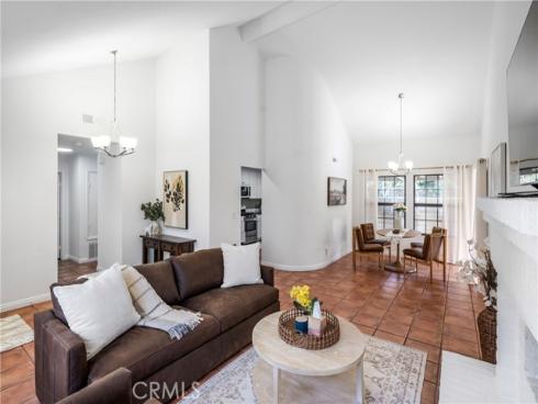 492 E Yale Loop , Irvine, CA