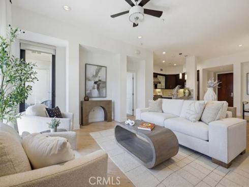 402 Rockefeller 406 , Irvine, CA