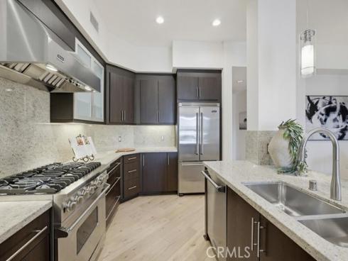 402 Rockefeller 406 , Irvine, CA