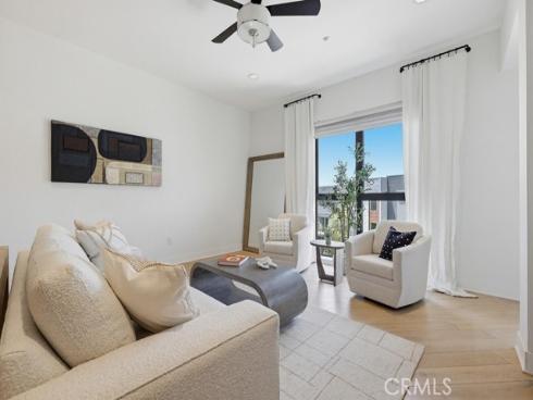 402 Rockefeller 406 , Irvine, CA