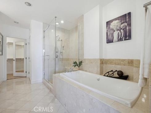402 Rockefeller 406 , Irvine, CA