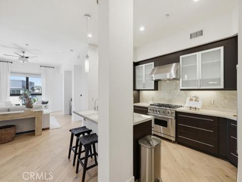 402 Rockefeller 406 , Irvine, CA