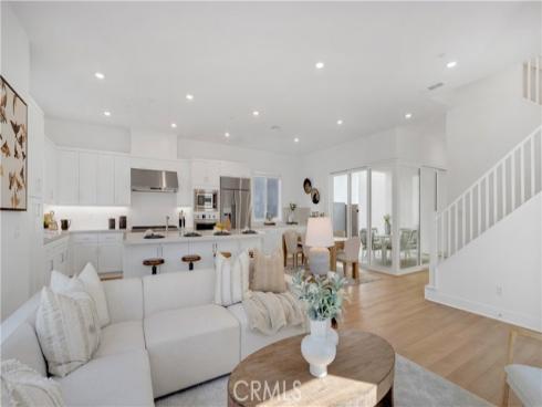 157 Sawbuck , Irvine, CA