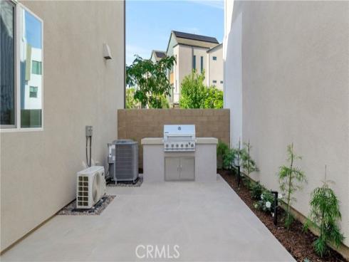 157 Sawbuck , Irvine, CA