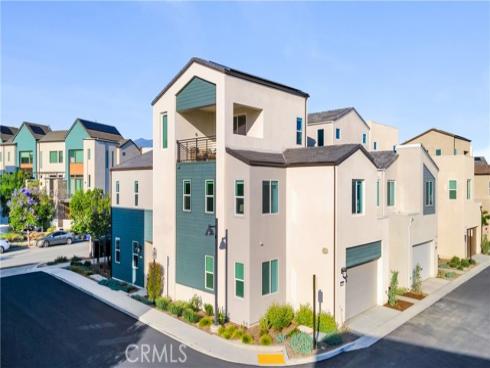 157 Sawbuck , Irvine, CA