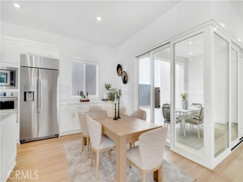 157 Sawbuck , Irvine, CA