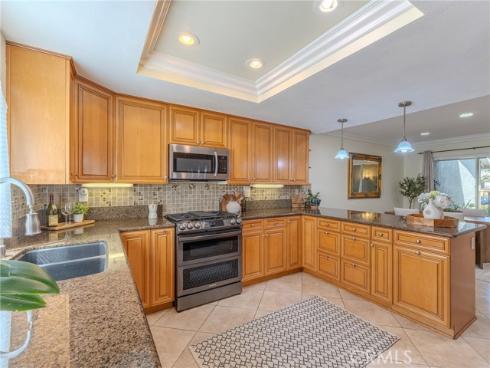 31 Echo Run , Irvine, CA