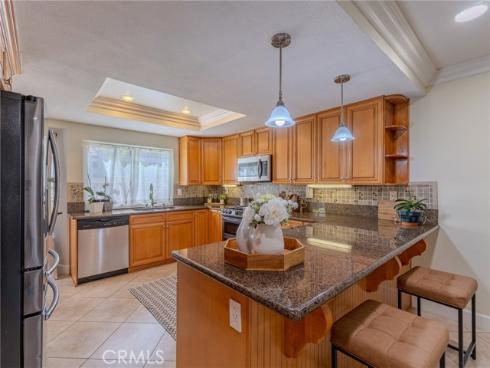 31 Echo Run , Irvine, CA
