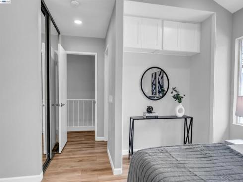 419 Tangelo , Irvine, CA