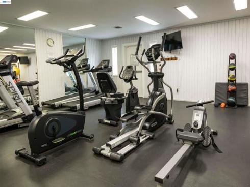 419 Tangelo , Irvine, CA