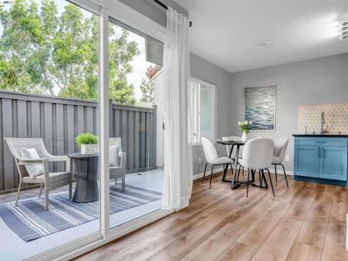 419 Tangelo , Irvine, CA