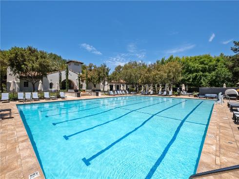 17 Canopy , Irvine, CA