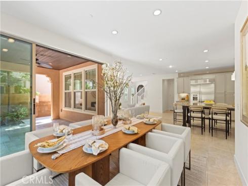 68 Gainsboro , Irvine, CA