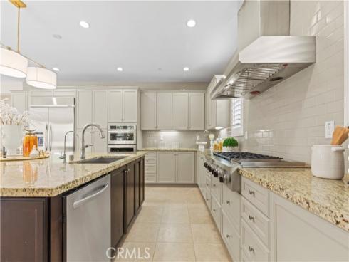 68 Gainsboro , Irvine, CA