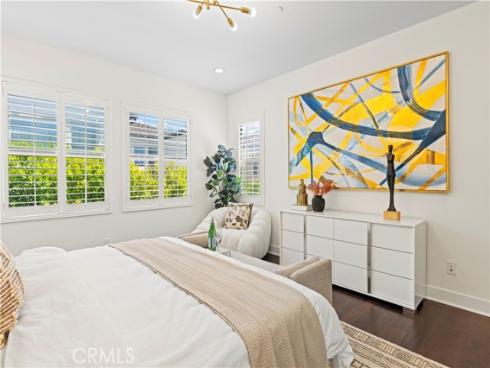 68 Gainsboro , Irvine, CA
