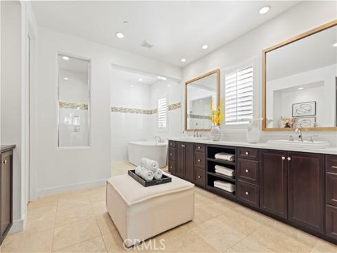 68 Gainsboro , Irvine, CA
