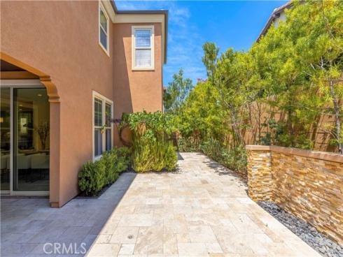 68 Gainsboro , Irvine, CA