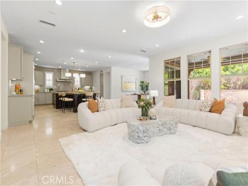 68 Gainsboro , Irvine, CA