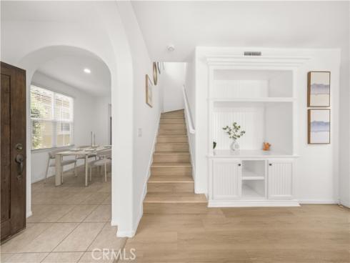 102 Chantilly , Irvine, CA