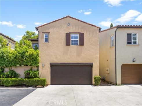102 Chantilly , Irvine, CA