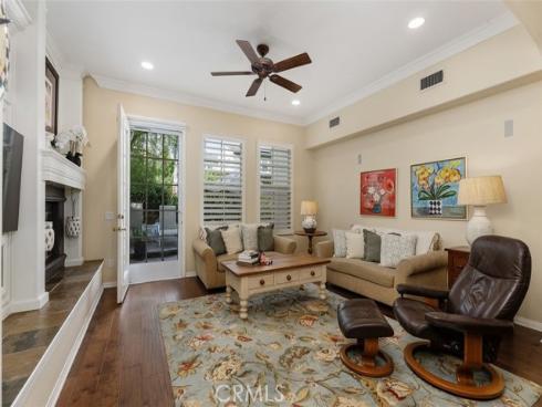 25 Carpenteria , Irvine, CA