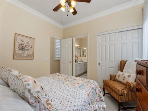 25 Carpenteria , Irvine, CA