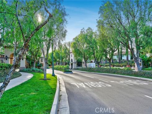 25 Carpenteria , Irvine, CA