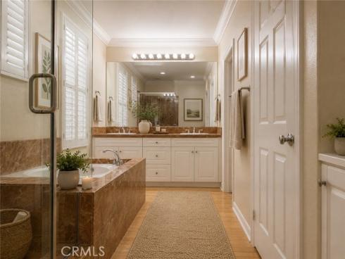 31 Regal , Irvine, CA
