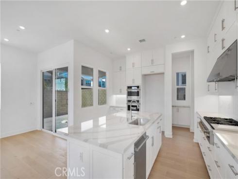 201  Briar Moon  , Irvine, CA