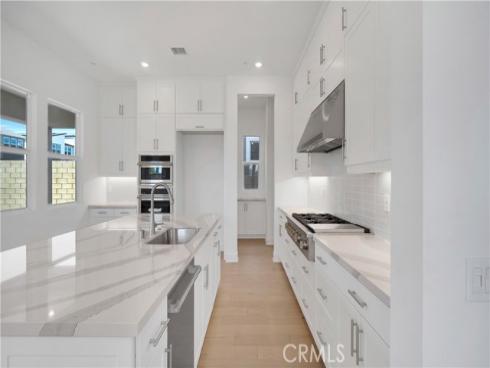 201  Briar Moon  , Irvine, CA