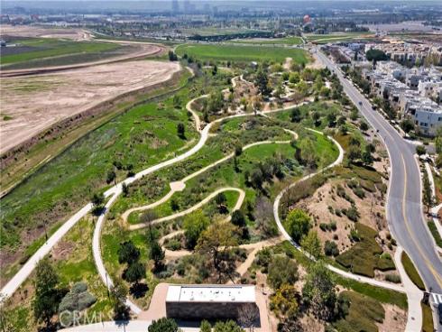 201  Briar Moon  , Irvine, CA