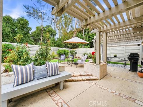 11 Shadowleaf , Irvine, CA