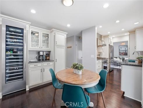 11 Shadowleaf , Irvine, CA