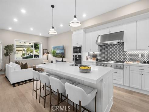 157 Crossover , Irvine, CA