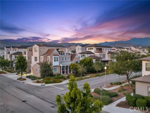 157 Crossover , Irvine, CA