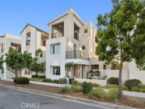 157 Crossover , Irvine, CA