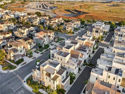157 Crossover , Irvine, CA
